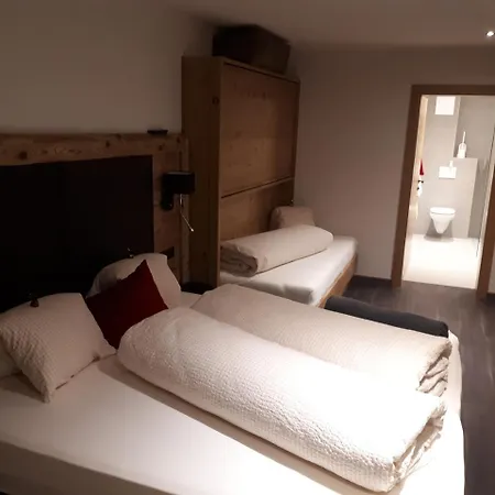Haus Alpenblick * לאדיס