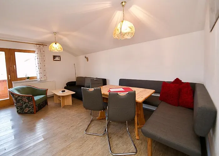 Haus Alpenblick Apartment *